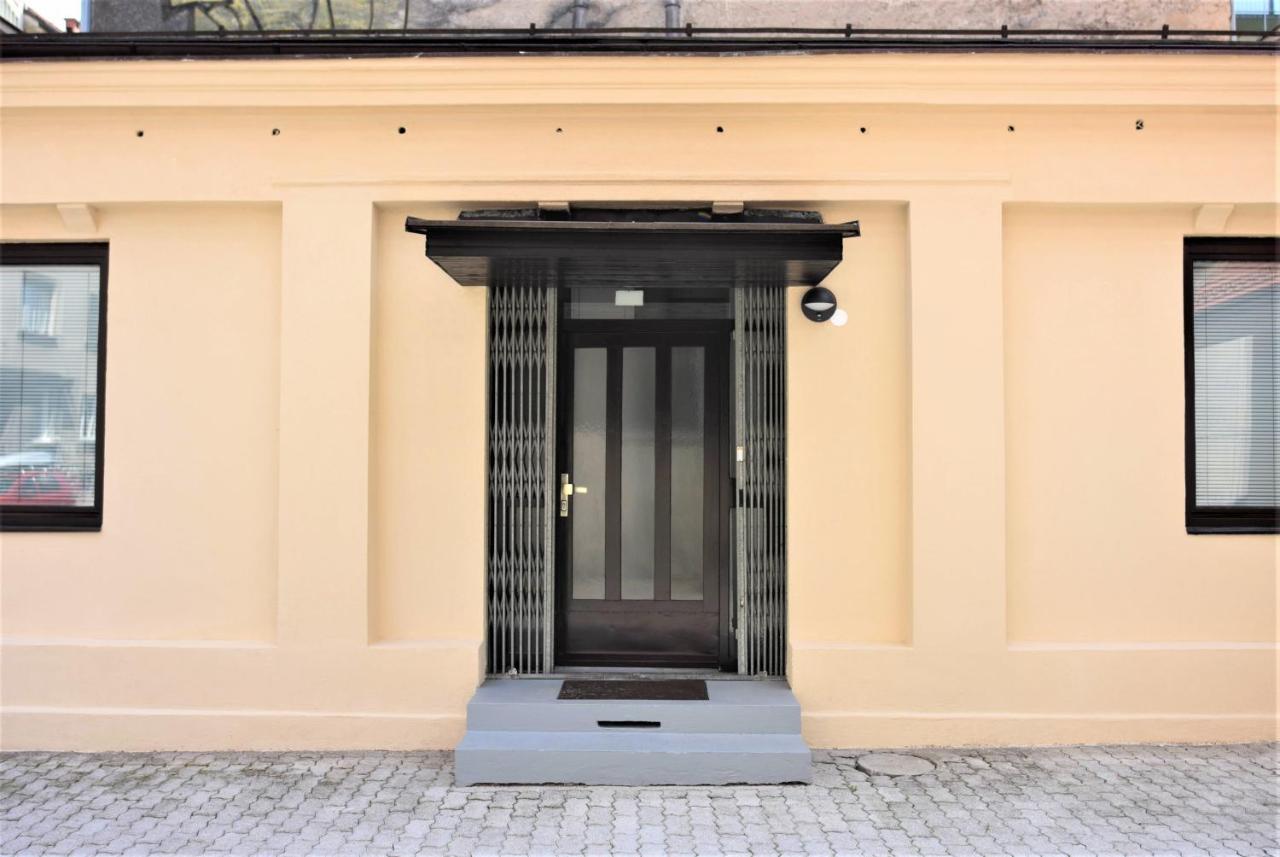 Big Pipe Apartment Любляна Екстер'єр фото
