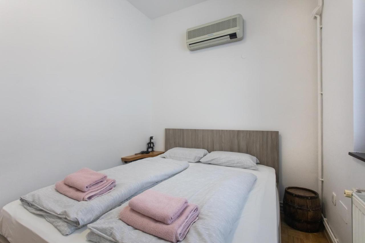 Big Pipe Apartment Любляна Екстер'єр фото